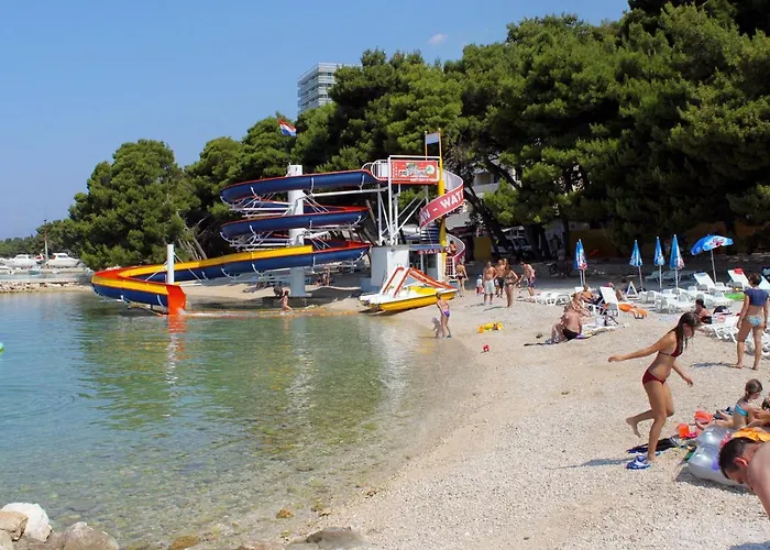 With Parking Space - 12336 Makarska