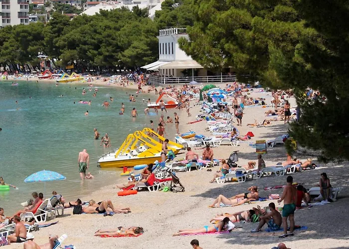 Apartman With Parking Space - 12336 Makarska